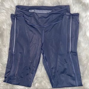 Victoria’s Secret SPORT leggings